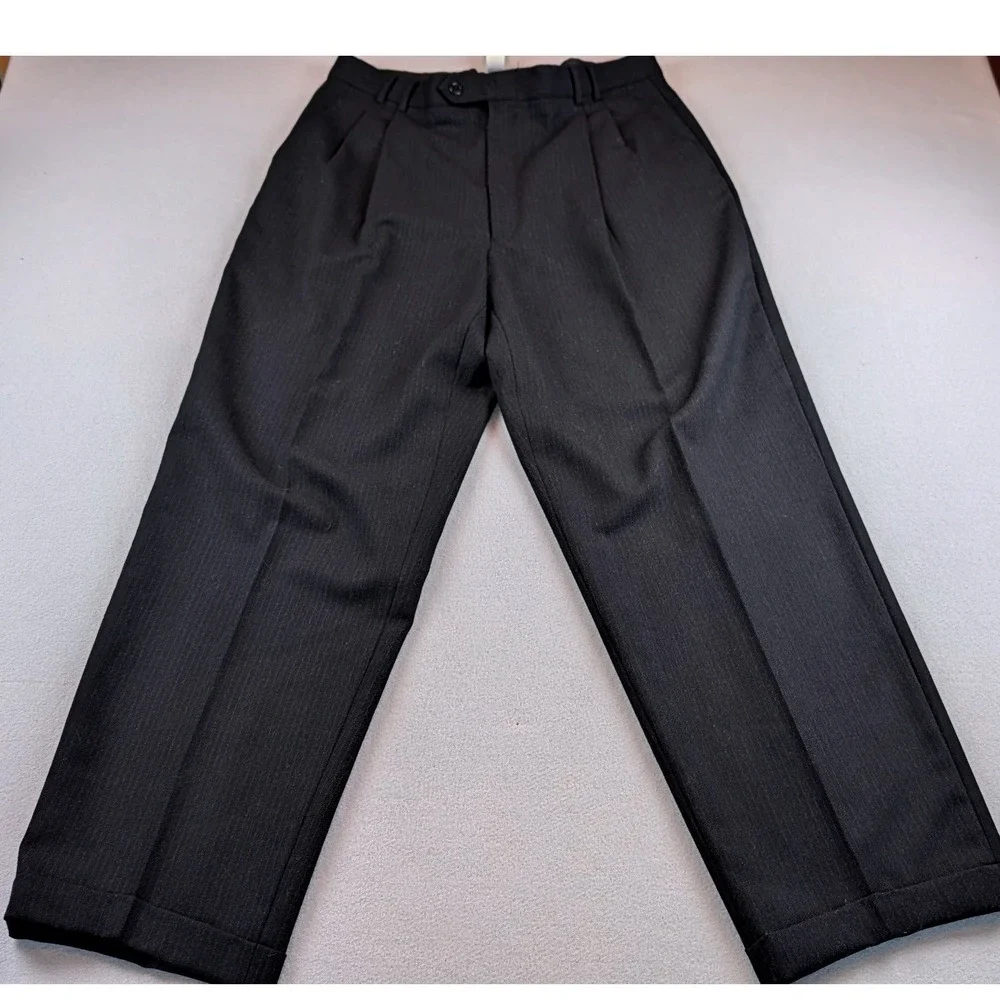 Louis Feraud Paris Mens Suit Charcoal Gray Pinstripe Two Button Jacket and pants